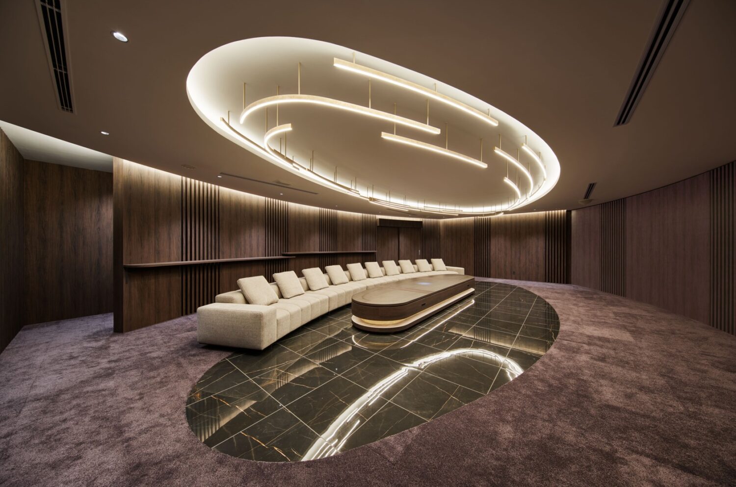 【98】レオパレス21 XROSS GALLERY