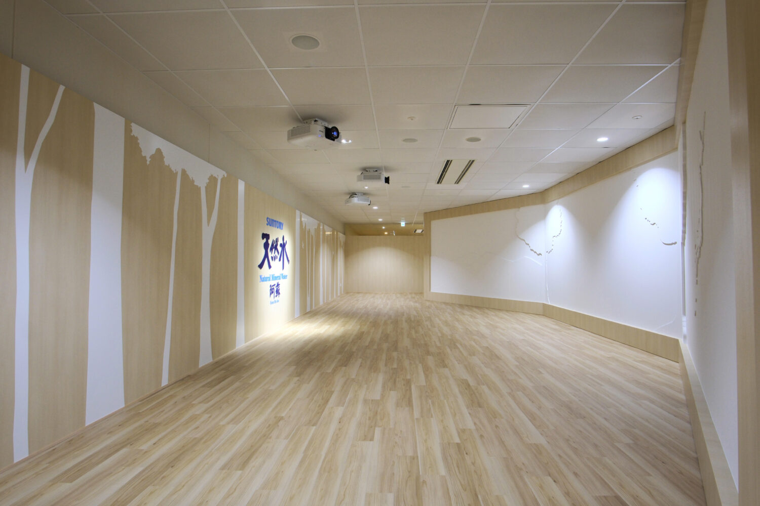 【97】サントリー九州熊本工場 「サントリー天然水」エリア展示リニューアル